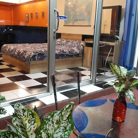Pearl Beach Holiday Apartments チャン島 エクステリア 写真