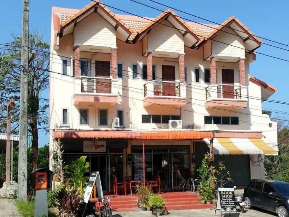 Pearl Beach Holiday Apartments チャン島 エクステリア 写真