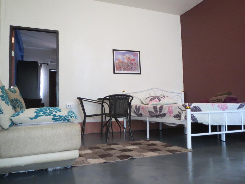 Pearl Beach Holiday Apartments チャン島 エクステリア 写真